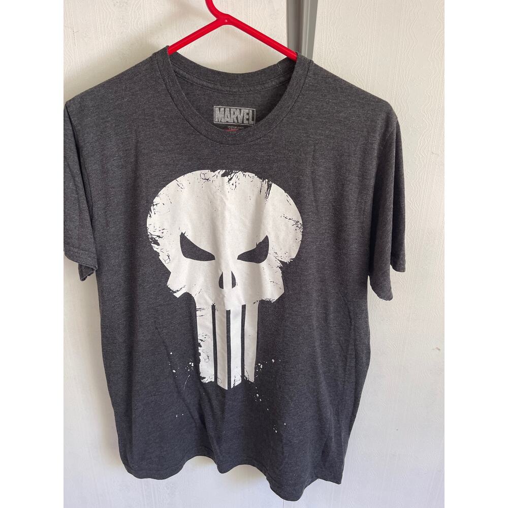 Men’s Marvel Punisher L Tshirt